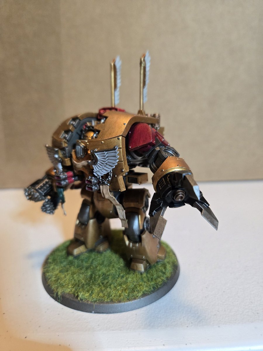 AgraxEarthshade's tweet photo. The great Aleksander is finished (well 99% after I practice doing scroll work) https://t.co/DavTzYrSu3