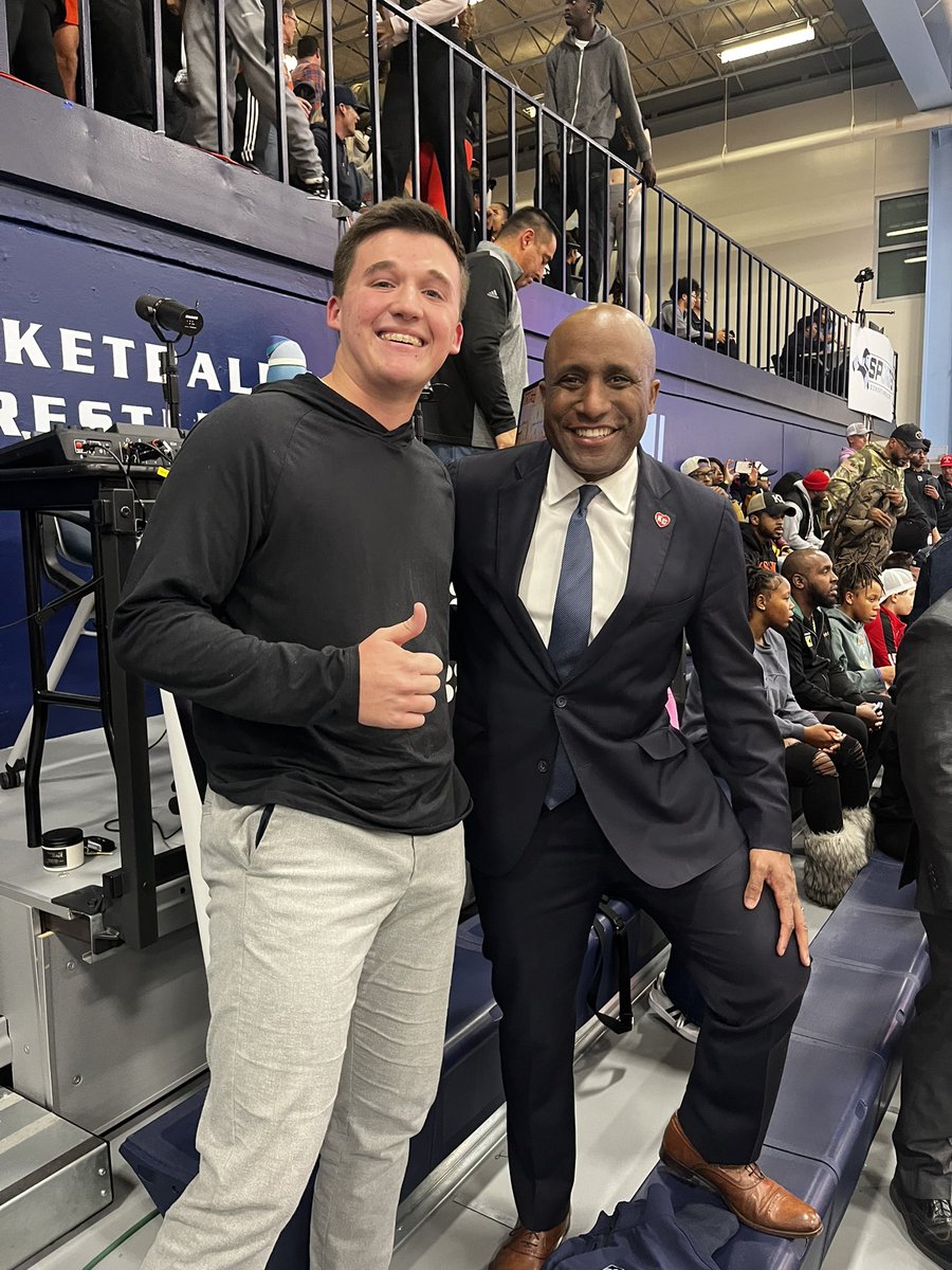Anderson Dial (@anderson_dial) on Twitter photo Shoutout to <a href="/QuintonLucasKC/">Mayor Q</a> for coming to the OP vs SMNW game tonight! Was great to meet you, and to see a packed house tonight <a href="/Northmen_OPHS/">Oak Park High School</a>. Thanks to <a href="/810varsity/">810 Varsity</a> for allowing me to call the game. What a win for <a href="/Northmen_MBB/">Oak Park Men's Basketball</a>! Shoutout to <a href="/QuintonLucasKC/">Mayor Q</a> for coming to the OP vs SMNW game tonight! Was great to meet you, and to see a packed house tonight <a href="/Northmen_OPHS/">Oak Park High School</a>. Thanks to <a href="/810varsity/">810 Varsity</a> for allowing me to call the game. What a win for <a href="/Northmen_MBB/">Oak Park Men's Basketball</a>!