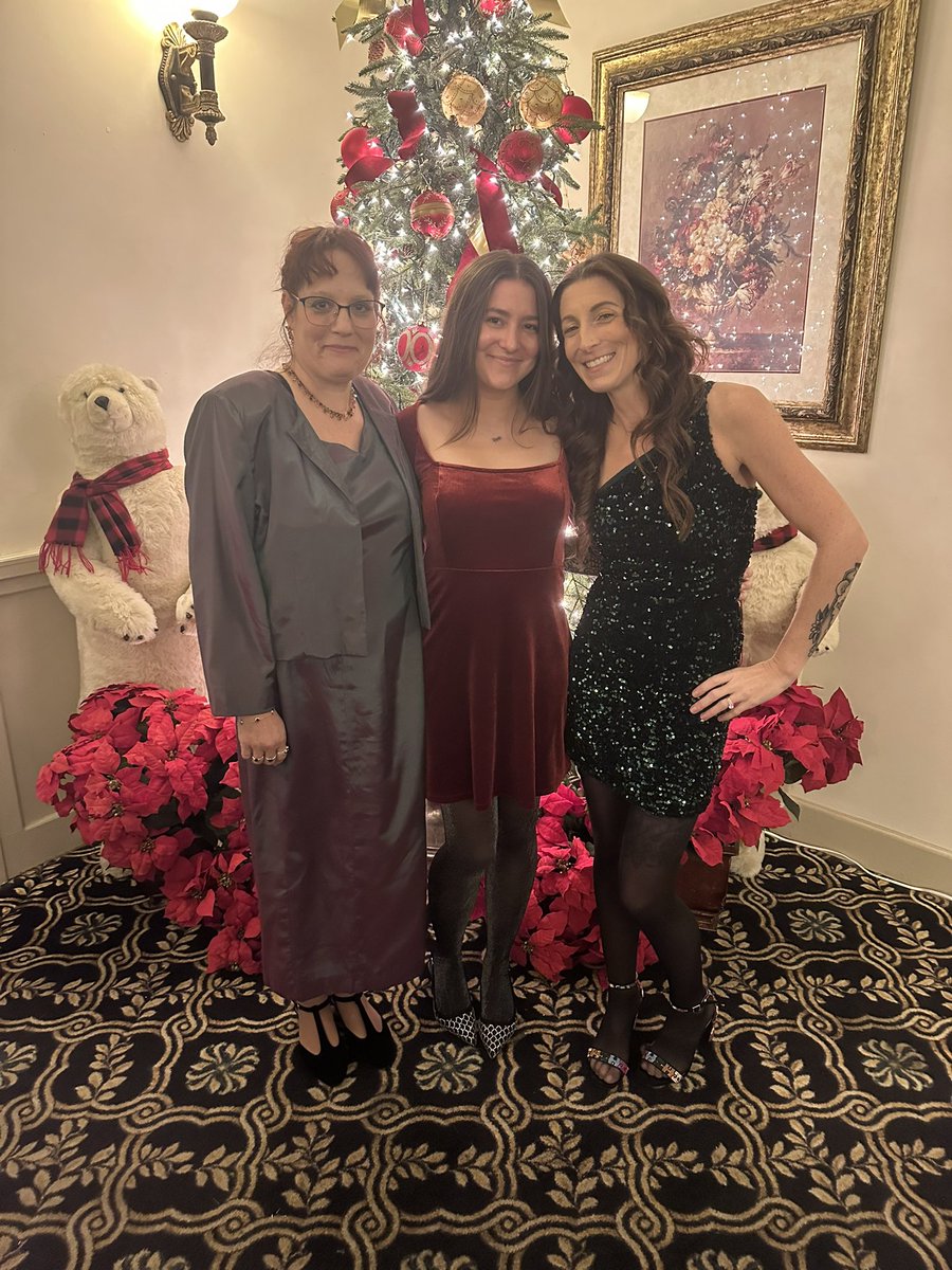 Stephanie Miron tweet media