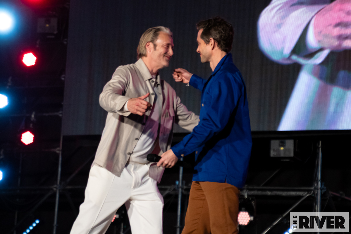 the_river_jp's tweet photo. マッツ・ミケルセン＆ヒュー・ダンシー🫂

https://t.co/7BluqnNa0r https://t.co/pdwnH8R56W