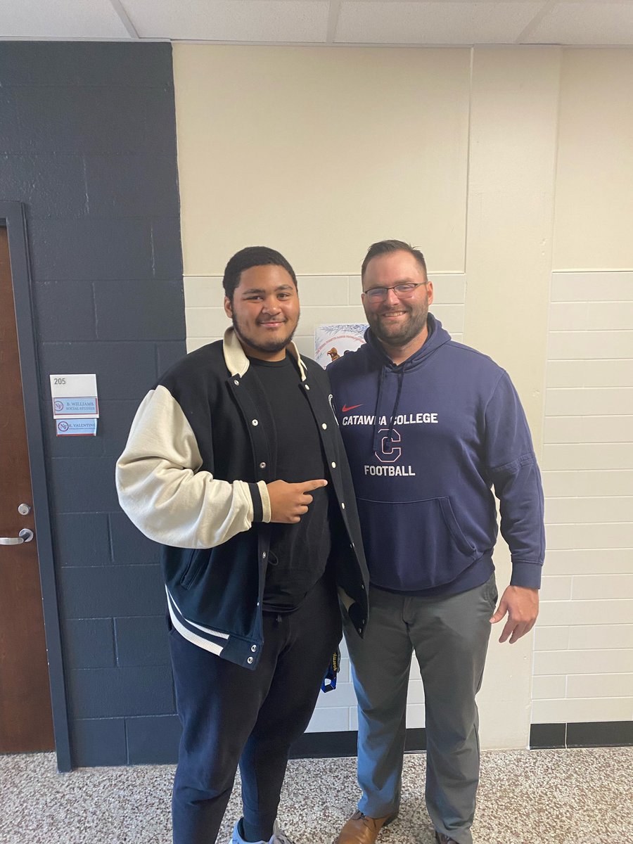 DevlinColbert70's tweet image. Thank you @Coach_BCollins and @Coach_Overman for coming to speak to me this week @CatawbaFootball ‼️‼️@tyhaines16 @BernardNFHS