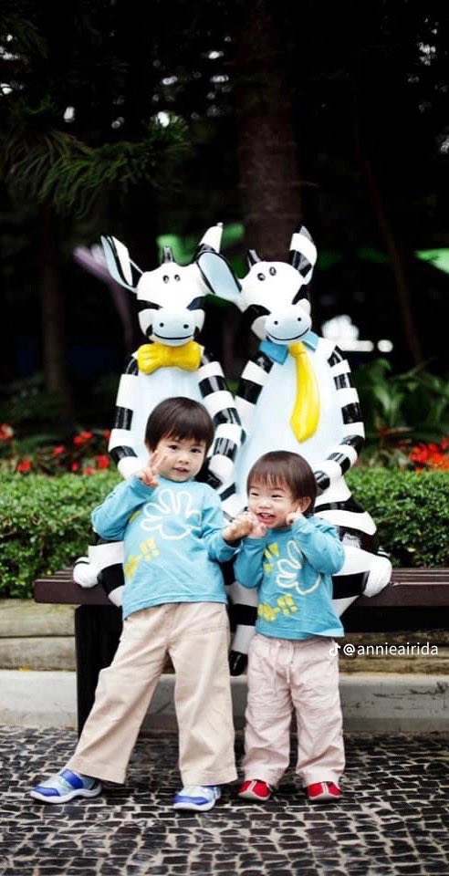 bubbiete's tweet photo. ยัยบ๊อง หัดทิ้งสะโพกตั้งแต่ยังเป็นแหนมตุ้มจิ๋วอยู่เลยหนิ https://t.co/7RtzO7aBSx