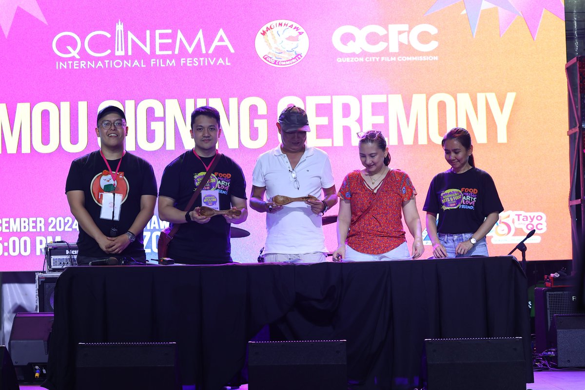 QCGov's tweet image. Lumagda naman ng Memorandum of Understanding (MOU) ang Maginhawa Food Community kasama ang QCinema International Film Festival, food districts Banawe Chinatown at Kapitolyo upang mapaunlad pa ang aktibidad.

Ayon sa QCPD, tinatayang umabot sa 30,000 ang nakisaya sa Maginhawa.