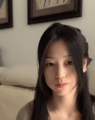 HangBa76514's tweet photo. @meiridasai8877 求这个主播 看过一部 看不爽啊 https://t.co/tCEqxspY33