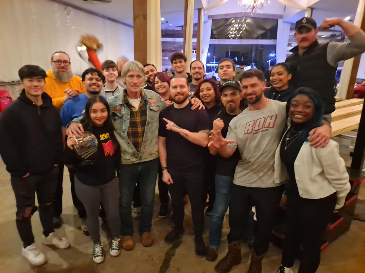 rcwforever's tweet photo. Some quick pics tonight from the Von Erich Ranch event!

@MarshallVonEric @RossVonErich @VonErich3G @Hybridsow @Diegorenay @xEliannax @Bat_Sabbath @Kalientita17 https://t.co/VTZnh2oWwb