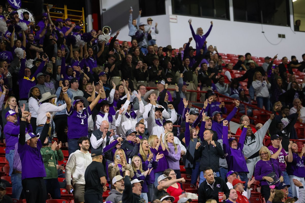 TarletonState's tweet photo. A historic season for @TarletonFB. We are so proud of you! Texan Nation really showed out today π
#TarletonState #BleedPurple #Tarleton125 https://t.co/mF15rrKiXK