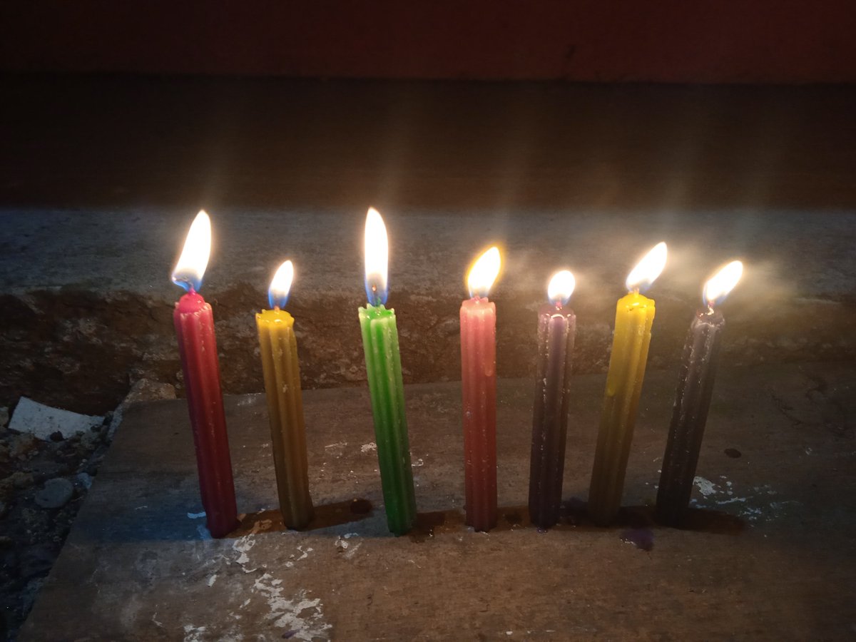 jjk13jm's tweet photo. #UnaVelitaParaBts como  tradición, para que el tiempo pase rápido y todos salgan del sm sanos y salvos con salud y felices, espero verlos pronto ❤️‍🩹💜 https://t.co/Ub4XNWavO9