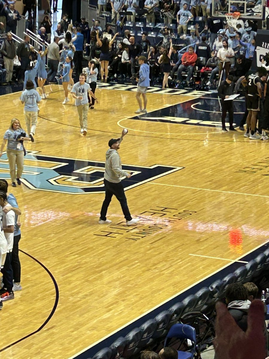 Dear Momma,

The wifi at the Ryan Center is troublesome. However, I write you at this time to inform you that today, December 7th in the year of 2024, I in fact, saw that man <a href="/JV401/">J.V.</a> 

Sincerely, 
Your son
Neddy