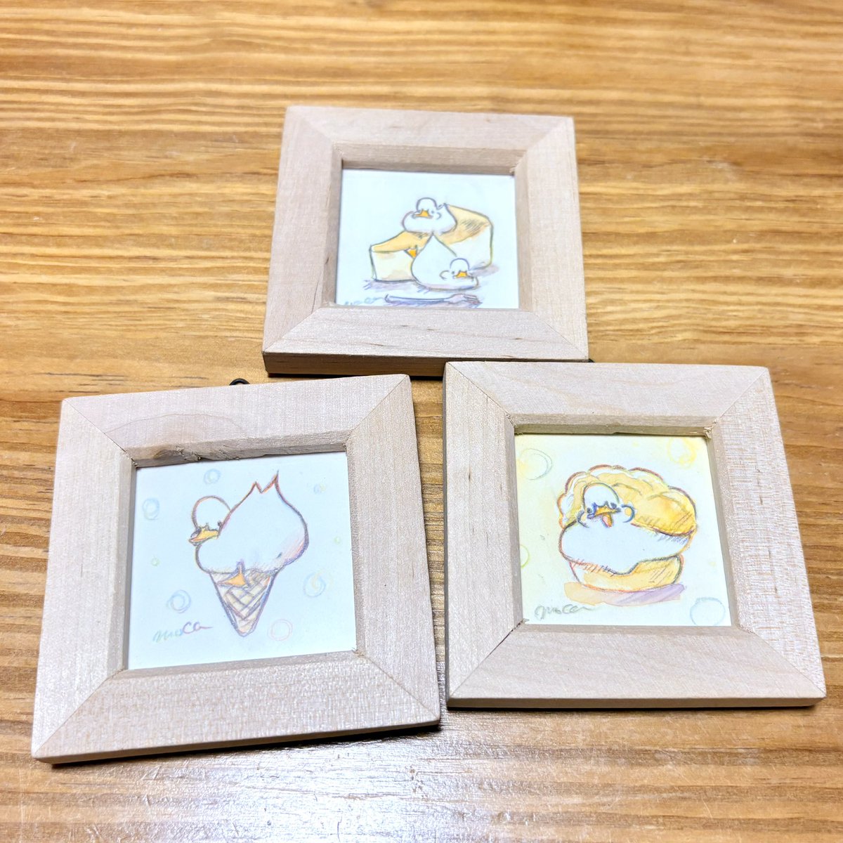 「臺南で開催中の「かじりたくなる!」ミニアート商品展 に参加していますプリン 好想」|mocaのイラスト