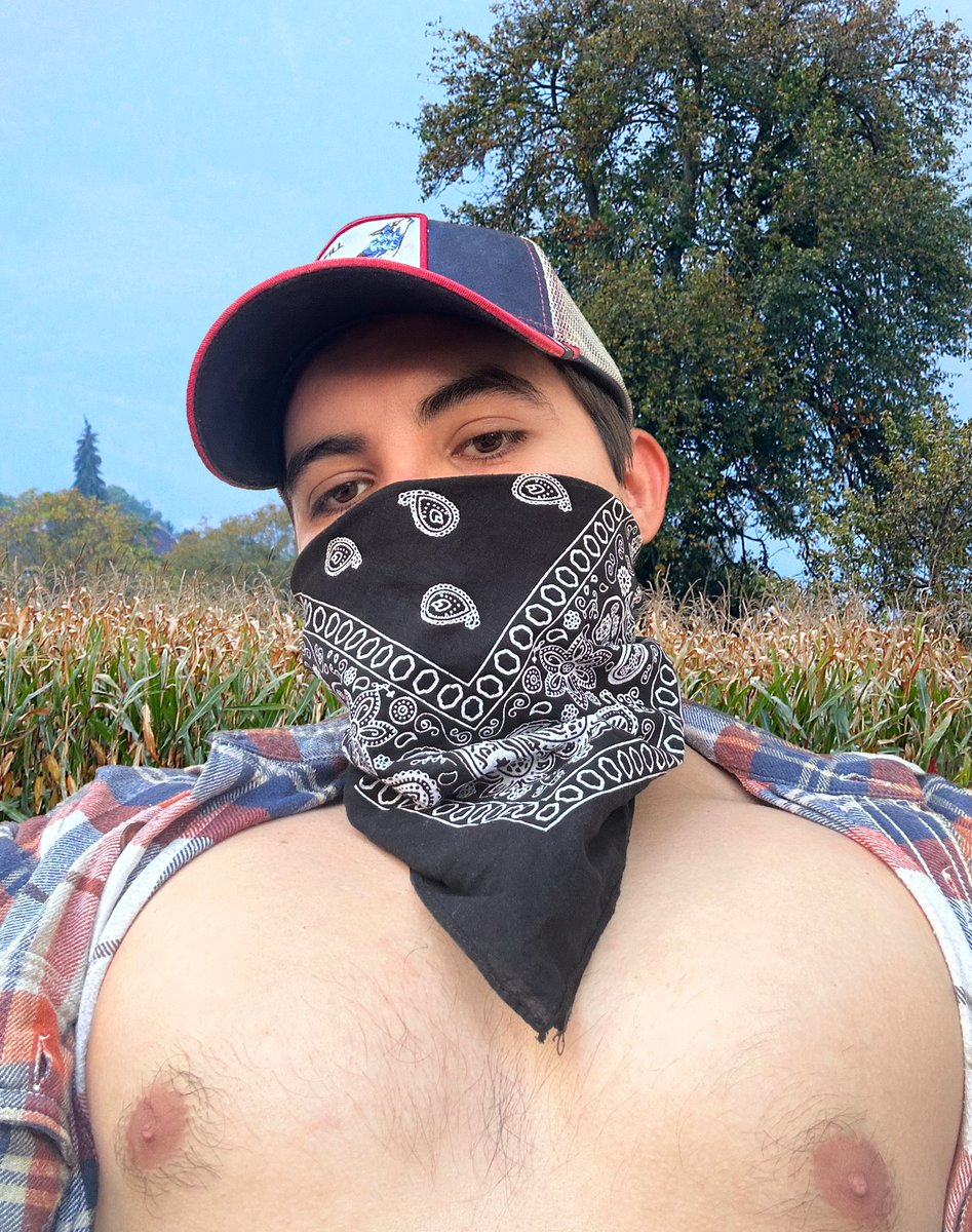 ArtCatq's tweet photo. En el trabajo🪵 //  En el descanso🍆

Full video: https://t.co/TmLZarN8dM https://t.co/VXdjiIeQxL
