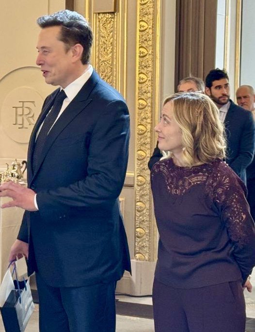 cb_doge's tweet photo. 🇺🇸 🤝 🇮🇹 https://t.co/ajCJOK1Ngg