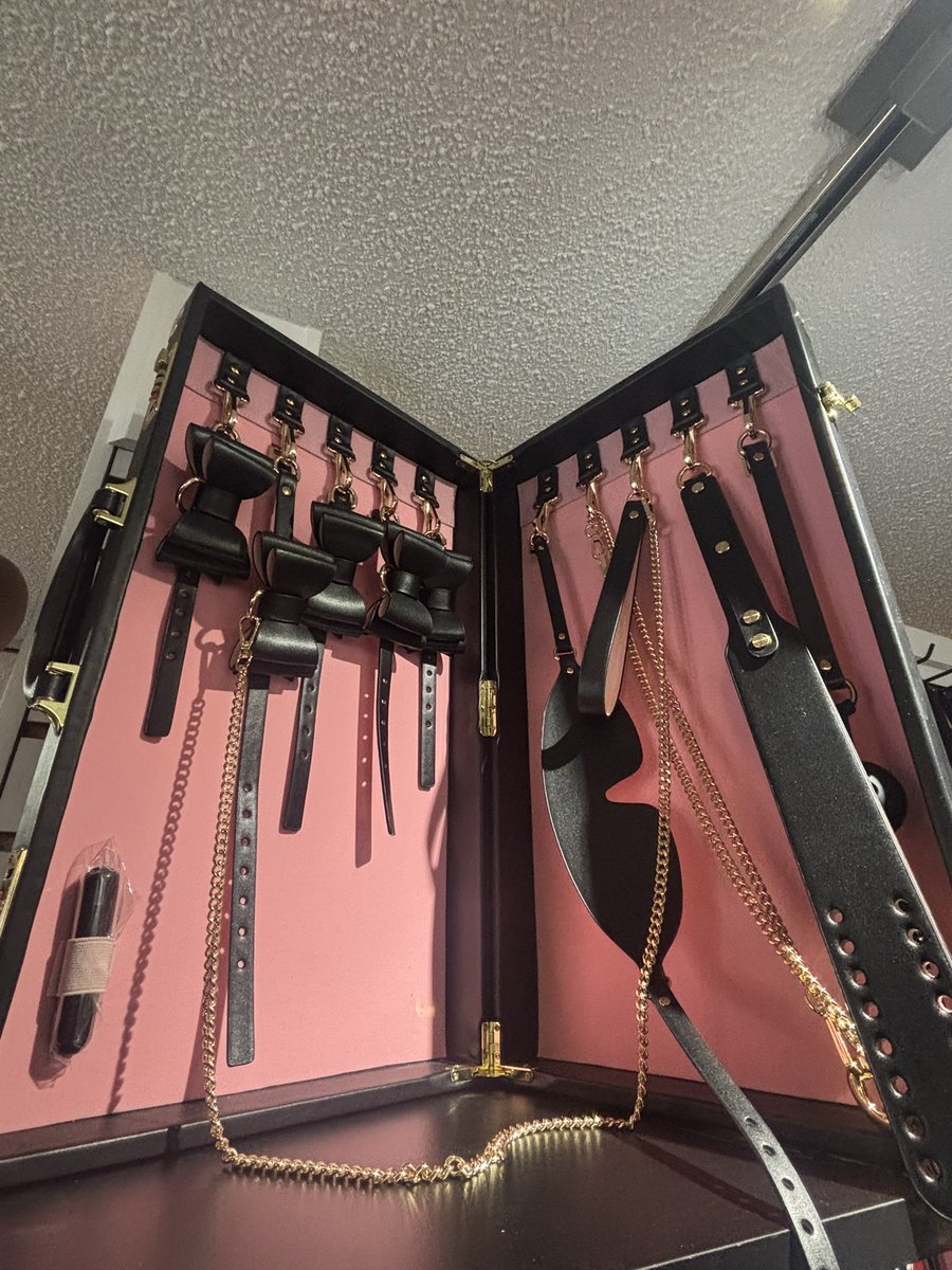 I NEED IT

Femdom sub sexshop Bdsm Ottawa