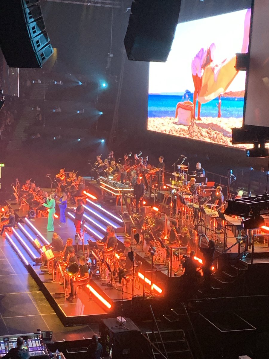 garygordon77's tweet photo. I think this is a new Xmas tradition. Ewan’s 2nd Ibiza classics. First one as a 9 year old, this year as a 10 year old. It was amazing. Just makes you feel so good. Great night with Ewan, ⁦@vicky_L_gordon⁩ ,Jules,the orchestra and ⁦@petetong⁩ .See you next December! https://t.co/GXtNGpY6zp