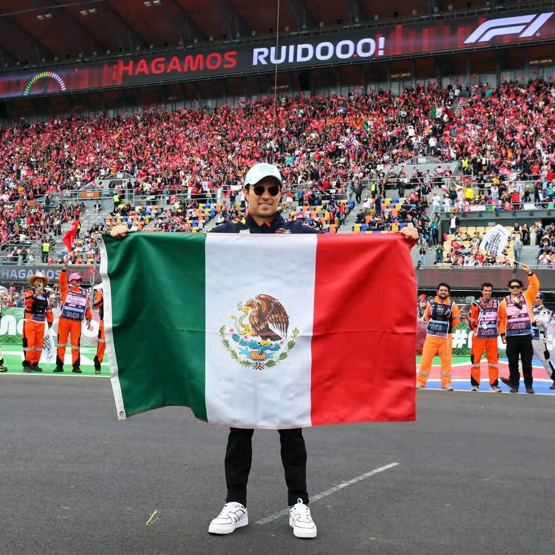 AlfonsoCrdoba5's tweet photo. Nunca fui fan de red bull, soy fan de checo pérez, así que si se va, nos vamos todos con él, en las buenas en las malas y en las peores, siempre contigo checo 💪🏻🇲🇽#nevergrowup https://t.co/I3BhH18wPZ