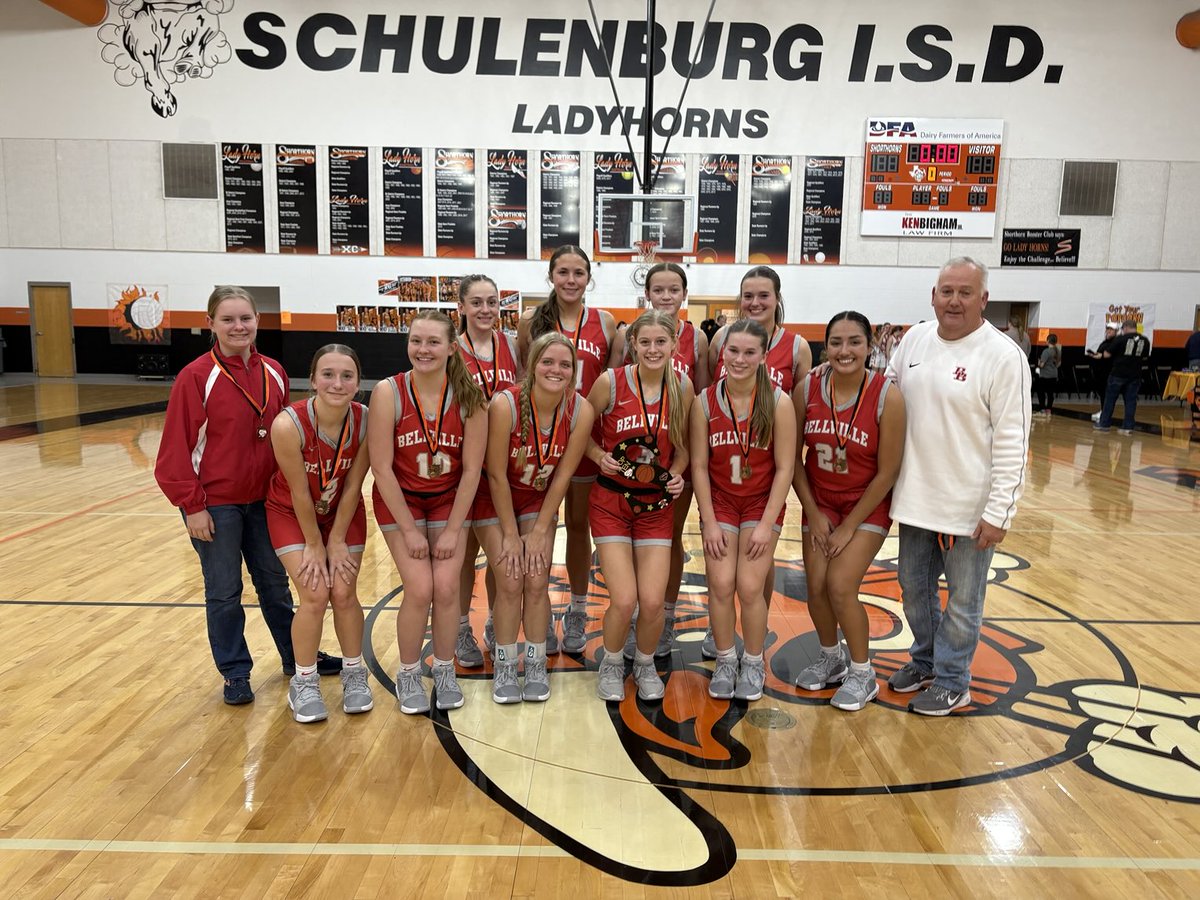 Bellville girls basketball pulled out a few wins this weekend at the Schulenburg tournament.  Great job ladies