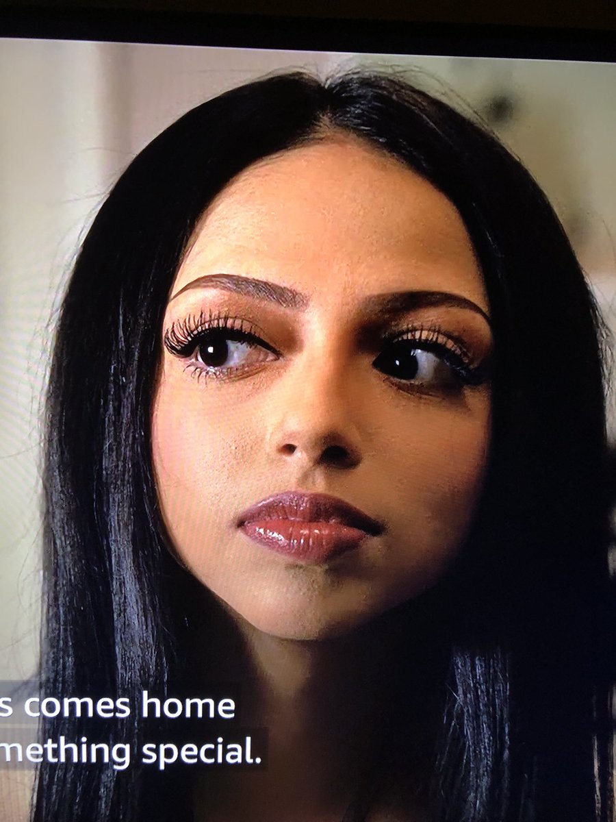 reeldeel50's tweet image. I’m watching this movie called The Trap. This actress named Saleka Shyamalan she looks like MYA!!! I swear these celebs share the same dna! Look like Mya wita wig yo!!