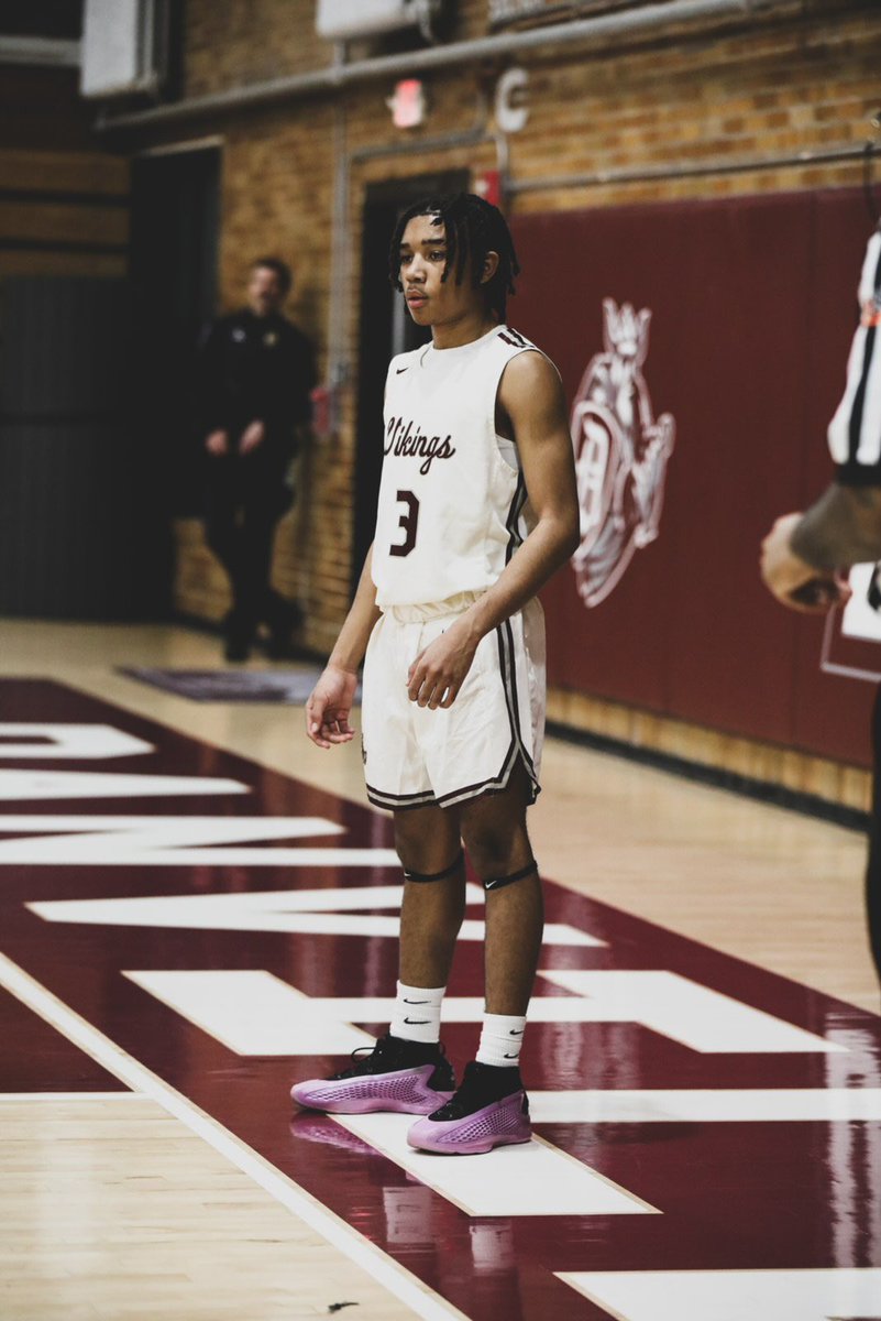 kindyn_mason tweet media