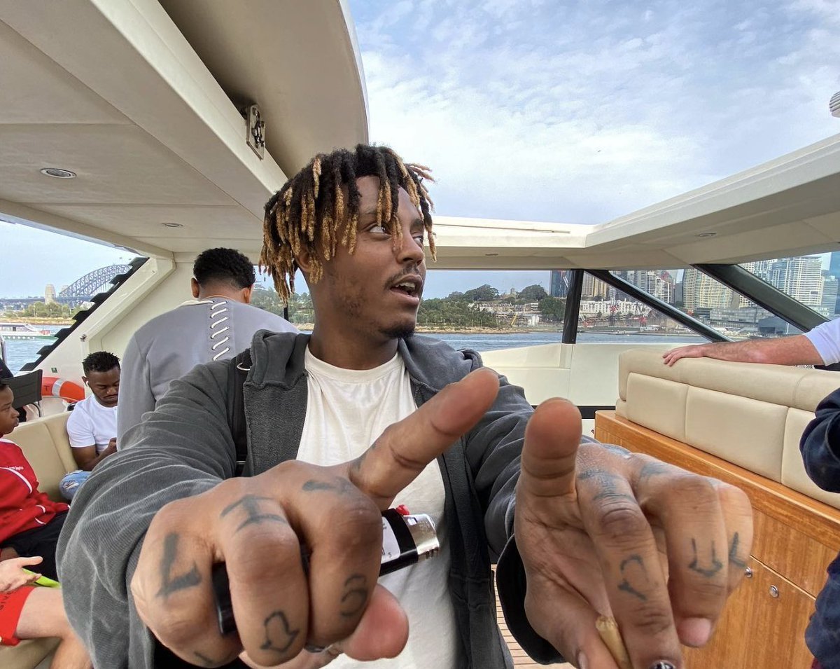HotFreestyle's tweet photo. 5 years ago today, Juice WRLD passed away. Rest in Peace🕊 https://t.co/HnCX9U6L8V
