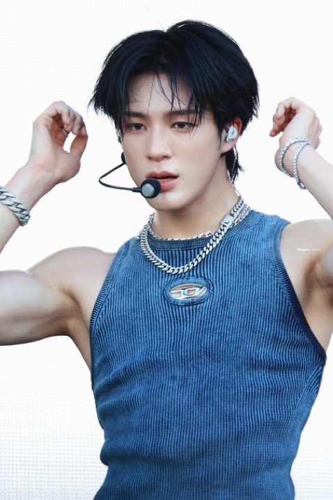 jeno details 🐶 (@jenodetail) on Twitter photo 