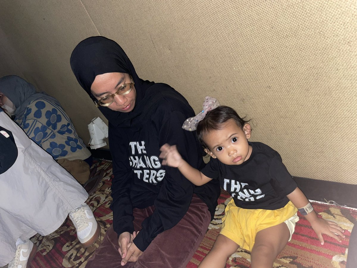 dienanggita's tweet image. Pulang2 badan Mama rasanya kaya ktiban kulkas dek😂 #Konser20TahunTangguh #TheChangcuters