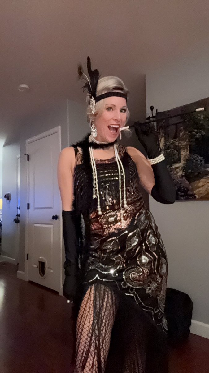 X-Ray Barbie💞; Sarah with an H (Mama Smoke) tweet media