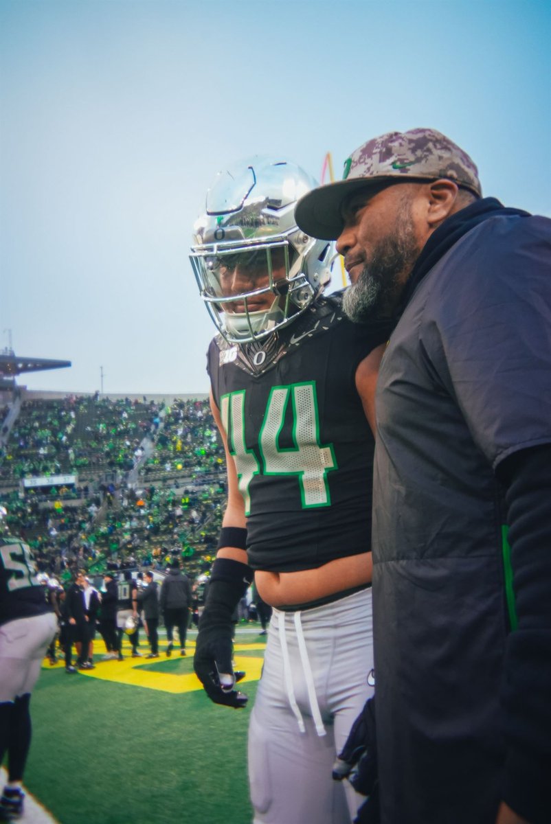 Aaron Tuioti-Mariner (@tuiotimariner) on Twitter photo Just want to wish my Brother Tony and Nephew Teitum #44 a good game tonight vs. Penn State. Excited to see you guys play ball. Cheering from Colorado. Let’s go Ducks 🦆 <a href="/CoachTuioti92/">Tony Tuioti</a> <a href="/TeitumT/">Teitum Tuioti</a> Just want to wish my Brother Tony and Nephew Teitum #44 a good game tonight vs. Penn State. Excited to see you guys play ball. Cheering from Colorado. Let’s go Ducks 🦆 <a href="/CoachTuioti92/">Tony Tuioti</a> <a href="/TeitumT/">Teitum Tuioti</a>