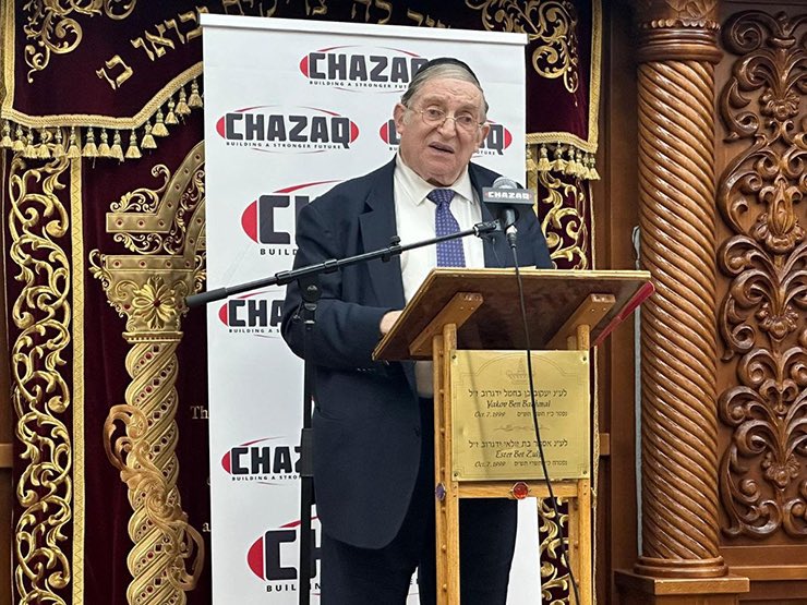 TEHILLIM: Rabbi Paysach Krohn Suffers Stroke During Agudah Convention

Rabbi Paysach J. Krohn, the renowned maggid, bestselling author, and decades-mohel, is in need of tehillim and rachamei shamayim after suffering a stroke. *HIS NAME FOR TEHILLIM IS PAYSACH YOSEF BEN HINDA*