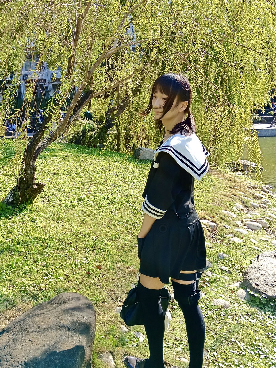 Haruko921115's tweet photo. 【雙馬尾殺手JK🔪】

「任務總算是結束了～可以休息了吧！」

#男の娘 #FT02 #外拍 #模特 https://t.co/vJ81cezQJ1