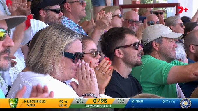Voll in sublime touch 🔥 📹 Credits: Twitter/7Cricket