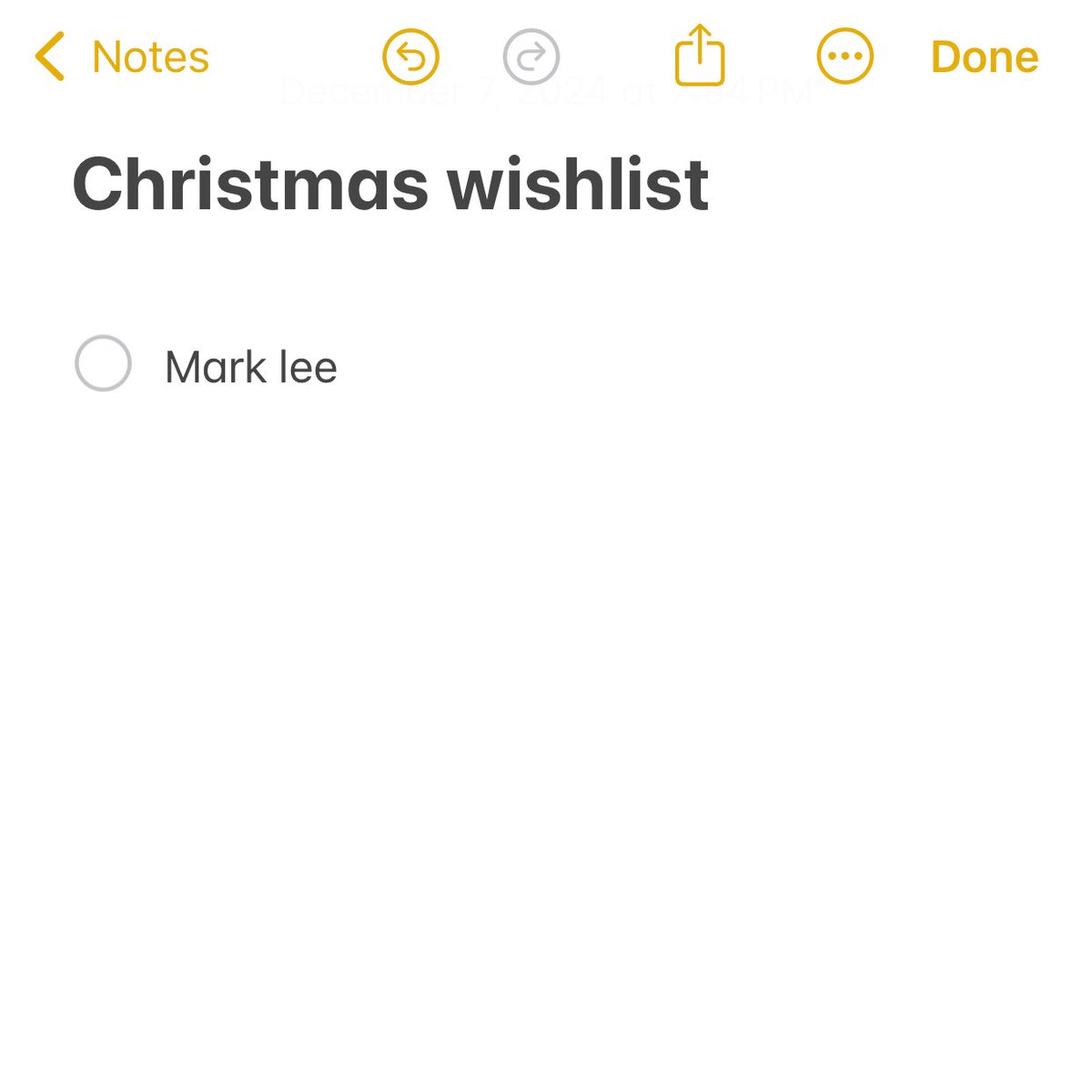 neotfy's tweet photo. my mom just asked me to make my christmas wishlist https://t.co/qfOceabZSd