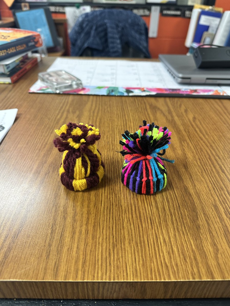 KNMS Library tweet media