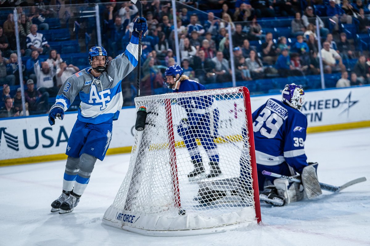 AF_HKY's tweet photo. Frames from MCCORMICKS goal📸🚨 https://t.co/8Zuyj4kpGg