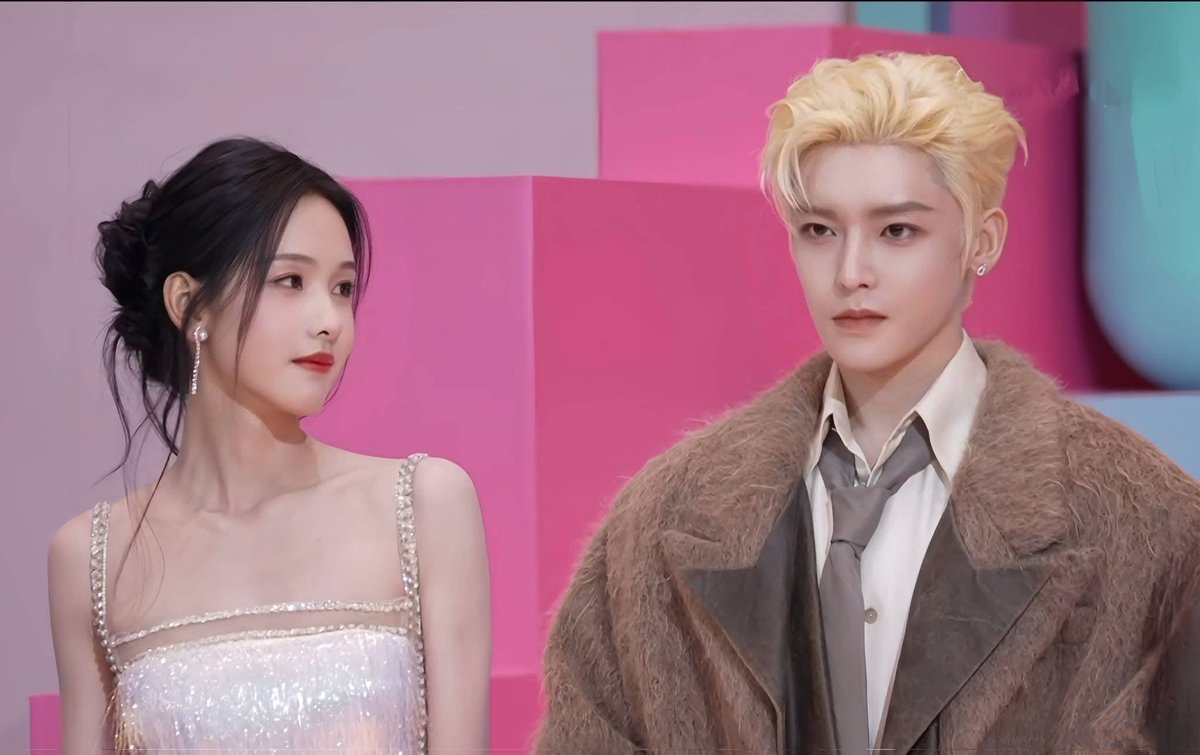 chenduling1018's tweet photo. [The main couple of #2024IQIYIScreamNight] 
#ChenDuling and #Neou couple 
immediately ranked to no8 on couple topic after last night event ❤️
#ChenDuling2024IQIYIScreamNight
#ChenDuling https://t.co/eBeVUfvelA