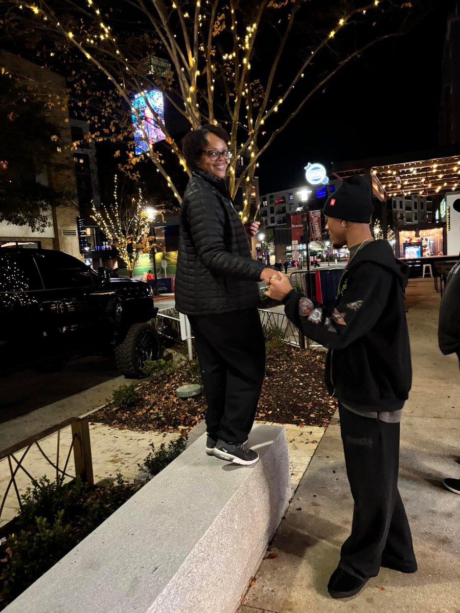 Raintastical's tweet photo. Good news, got the job I’ve been grinding for these past couple of months. I can finally begin my law enforcement career, bad news I don’t know how consistent the streams or gaming will be next year..:/

but we ball for now , live on the purple app. Solo apex legends https://t.co/1kAxDZLcBH