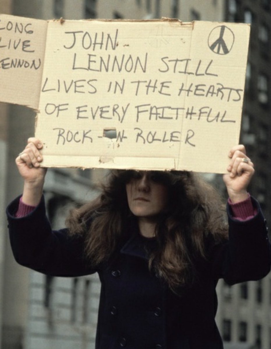 Mariana Stanley Smith (@marianabrickman) on Twitter photo 