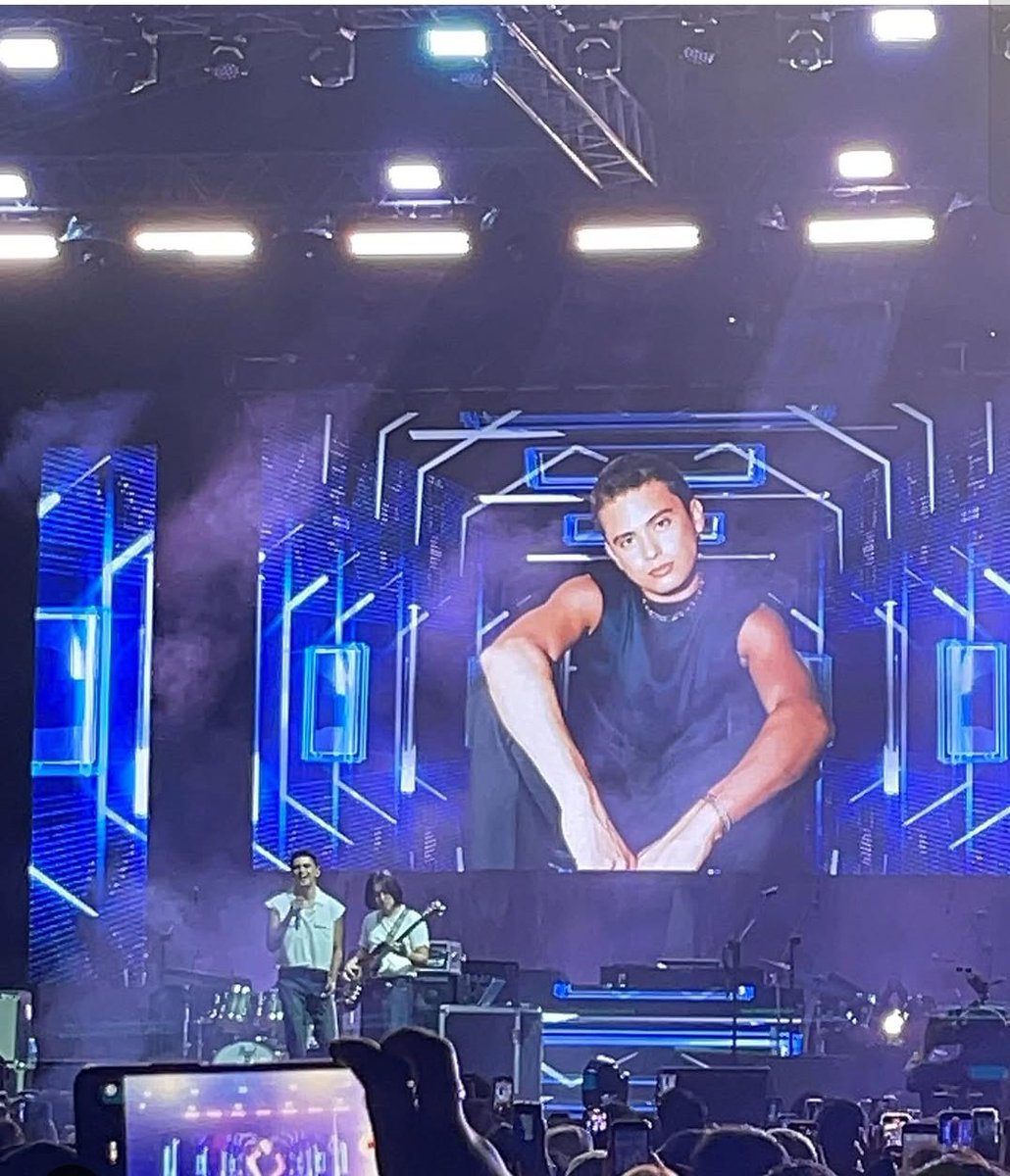 aussiejboy's tweet photo. OPM!!! πΆβ¨ #howlersmanila
#howlwersmanila2024
Β©οΈjirkolakwatsero
#JamesReid | James Reid @tellemjaye https://t.co/WaiyscCcMA