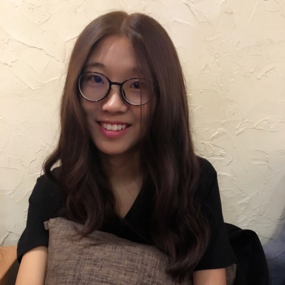BooTikcat's tweet photo. 表面看上去斯斯文文的眼镜妹，调教起来就是不一样

点击链接 https://t.co/V7tIg9XGaK        

图片：15P     视频：18：54分钟       

#需求 #生理 #女神 #反差表 #少妇 https://t.co/rH51dn9ZlU