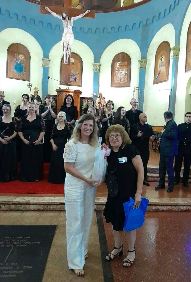 ::. Cierre de Actividades y Viaje a Puerto Rico.
El Coro Infanto Juvenil Municipal y el  Coro Mixto de Adultos Municipal participaron de una nueva edición del Encuentro Coral en la localidad de Puerto Rico, finalizando así las actividades del año 2024.
Felicitaciones!