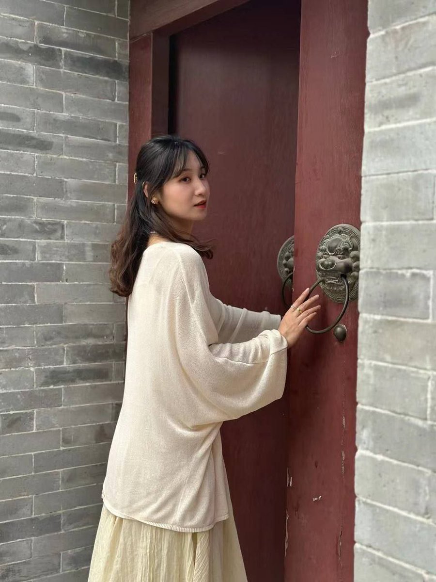 BooTikcat's tweet photo. 少妇的舞会玩得也是花，这个年龄啥都会做

点击链接 https://t.co/V7tIg9X8lc        

图片：12P     视频：20：28分钟       

#需求 #生理 #女神 #反差表 #少妇 https://t.co/q1g5SkdUsG