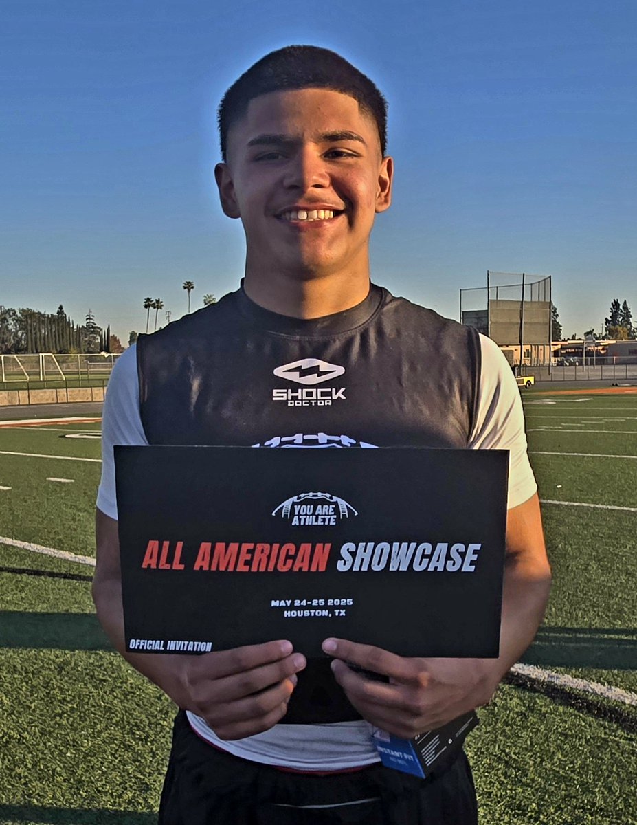 A huge thank you to <a href="/youareathlete/">You Are Athlete</a> and <a href="/ShockDoctor/">Shock Doctor</a> for the experience and for choosing me as one of the top 5 Running Backs at today's camp. <a href="/G2S_Elite/">Grind 2 Shine Athletics</a> <a href="/sega_football/">SegerstromFootball</a>
#RoadToHouston #g2s_elite7v7 #collegebound #Segerstrom #JagFootball #RB #WR #OLB #SpecialTeams #GodIsGood