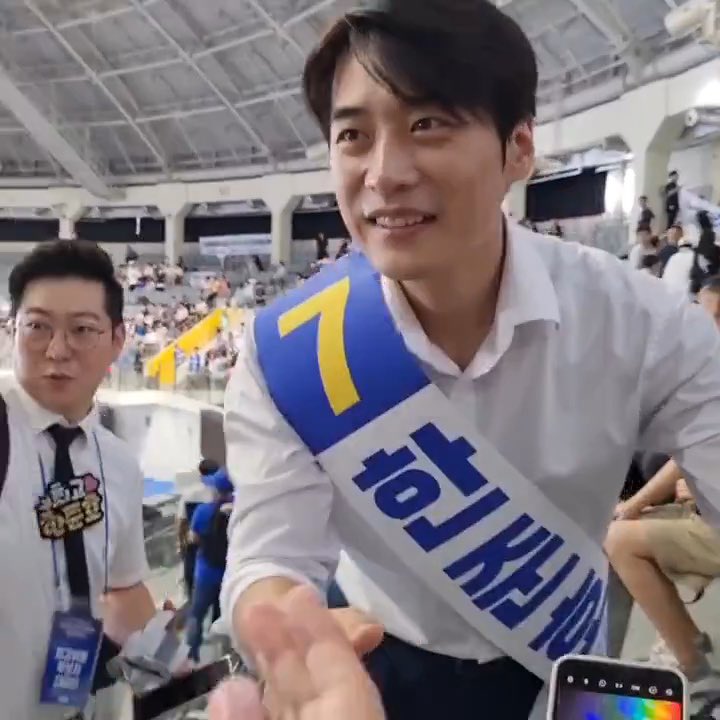 상근🏳️🌈 tweet media