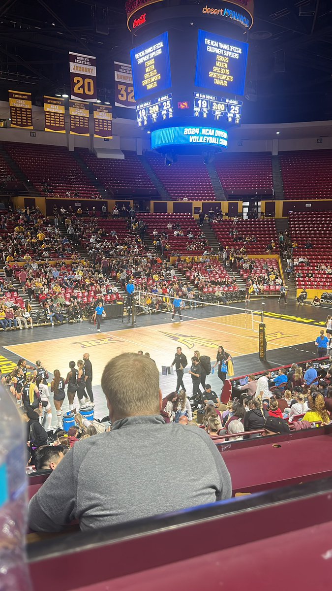 #6 <a href="/AggieVolleyball/">Texas A&M Volleyball</a> takes the first set here in Tempe versus <a href="/SunDevilVB/">Sun Devil Volleyball</a>. 25-19 was the score and the Devil’s really had no answer for Logan Lednicky in the first set. She finished with 6 kills.