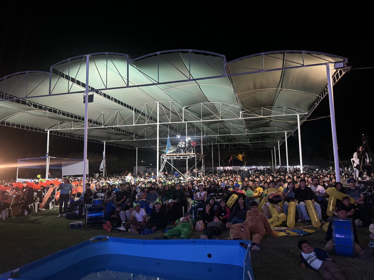 AdventistasANoP's tweet photo. ◾️ Iniciamos el programa estelar del Campamento de Jóvenes Maratana con la poderosa presentación del Ministerio JASS. ¡Un momento de adoración y renovación que marcará esta jornada! 💙🙏 #RID https://t.co/yk5ukle2zF
