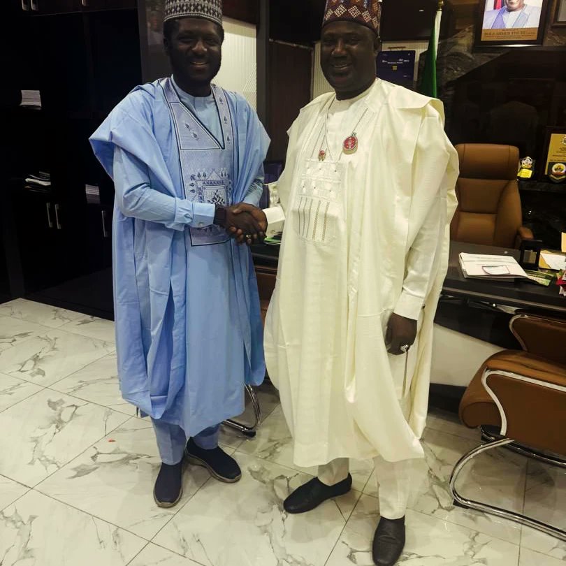 Adamutanko's tweet photo. I had the distinct privilege of visiting my brother, the Minister of State for Agriculture and Rural Development, Senator Sabi Abdullahi. Our discussions were extensive and purposeful, focusing on collaborative strategies to bring meaningful development to our constituency. https://t.co/MTxBvIbN8Q