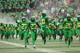 PickNPlay24's tweet photo. There is only one team that wins tonight and that’s the #1 team in the nation… 

7u play 💎
Oregon Ducks ML  -160 🦆
#GamblingX #CFBPlayoff #ParlayPlay https://t.co/jU3WIC4nM2