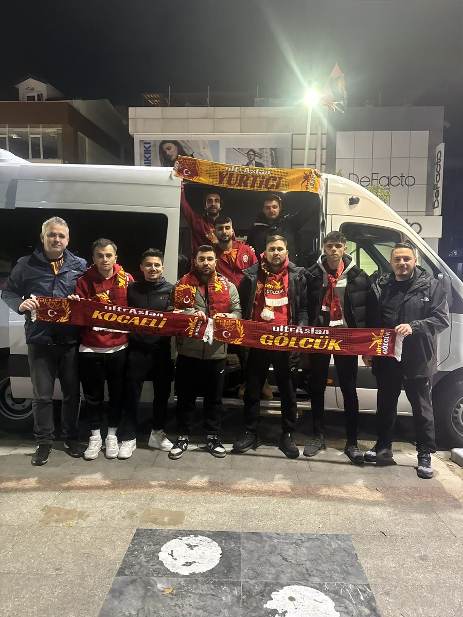 NEXT AWAY SİVAS ! GALATASARAY İÇİN ! 

#uAGölcük #uAGölcükLise #ultrAslan #uAYurtiçi #Galatasaray