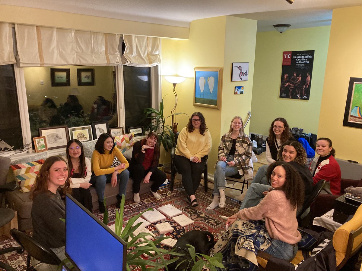 photopidge's tweet photo. Jokes by the undergrads, hilarious games, an epic potluck, and continuing @EcoEvoEvoEco tradition of book battles round out #GotandaLab 2024 holiday party!! #NewPI https://t.co/hstA4Nifr4
