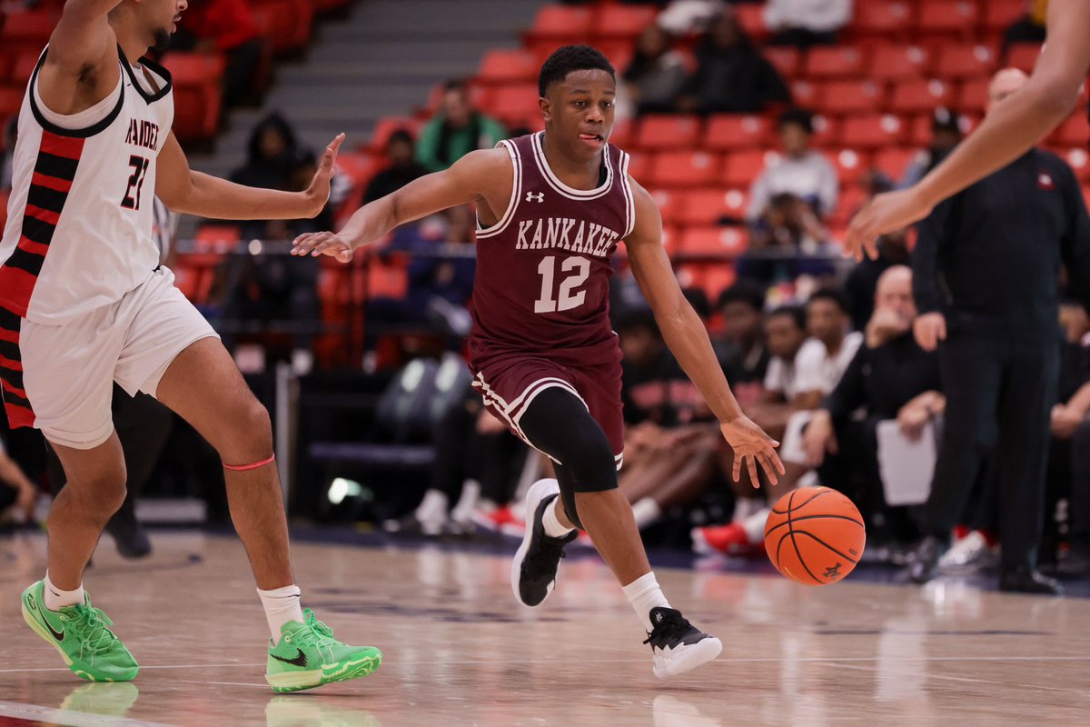 j7images's tweet photo. Some images of @MyairThompson from @ChiEliteClassic today - @KaysBasketball https://t.co/OICQTIIU08