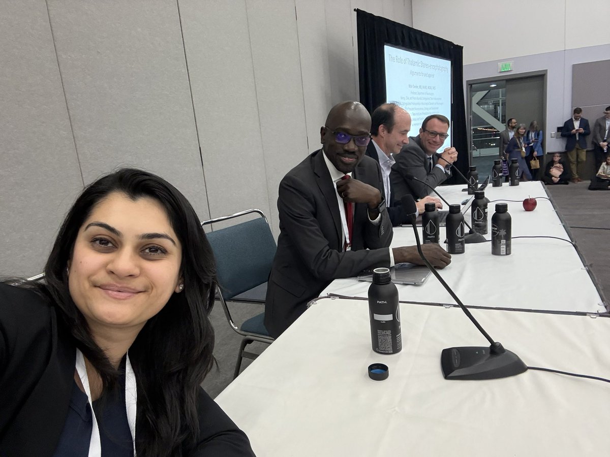 Rushna Ali (@rushnaali6) on Twitter photo Standing room only at the thalamic Neuromodulation SIG at #AES2024 <a href="/Englot/">Dario J. Englot</a> <a href="/SBenHaimMD/">Sharona Ben-Haim, MD</a> <a href="/RMarkRichardson/">Mark Richardson MD PhD</a> <a href="/NitinTandon/">Nitin Tandon</a> <a href="/MayoClinicNeuro/">Mayo Clinic Neuro</a> <a href="/EpilepsyFdn/">Epilepsy Foundation of America</a> Standing room only at the thalamic Neuromodulation SIG at #AES2024 <a href="/Englot/">Dario J. Englot</a> <a href="/SBenHaimMD/">Sharona Ben-Haim, MD</a> <a href="/RMarkRichardson/">Mark Richardson MD PhD</a> <a href="/NitinTandon/">Nitin Tandon</a> <a href="/MayoClinicNeuro/">Mayo Clinic Neuro</a> <a href="/EpilepsyFdn/">Epilepsy Foundation of America</a>