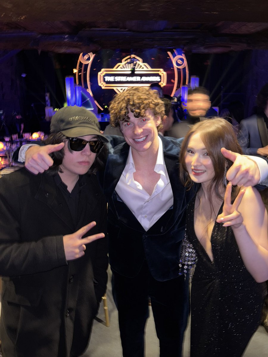 tylurr (@hansumfellalive) on Twitter photo 